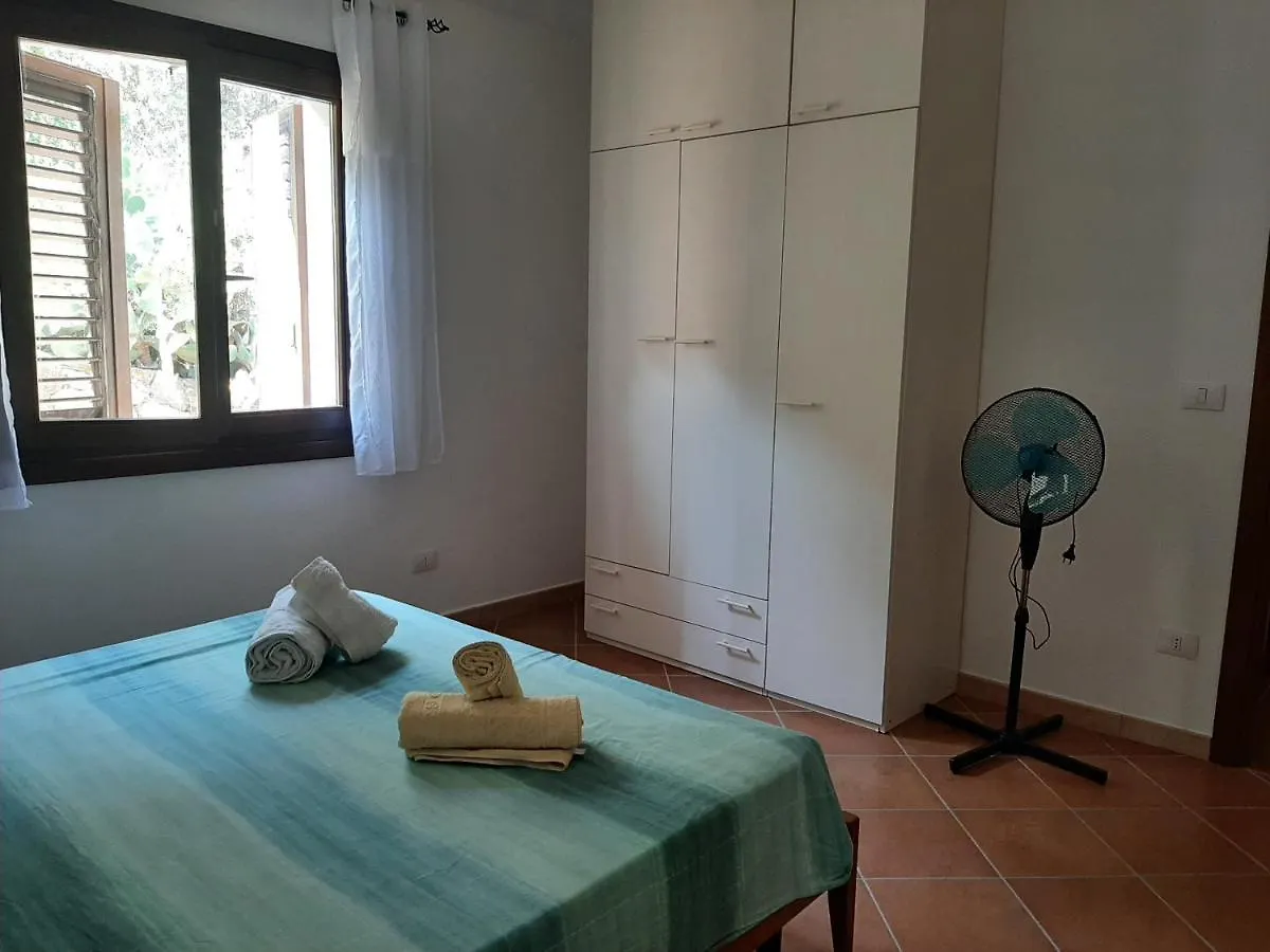 Apartment Appartamenti I Mandorli Budoni
