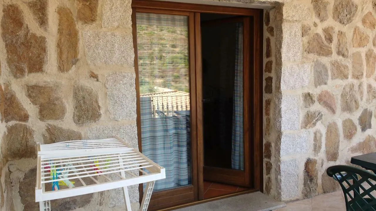 Apartment Appartamenti I Mandorli Budoni